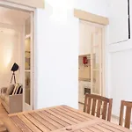 Central Apartment With Terrace By Lovelystay